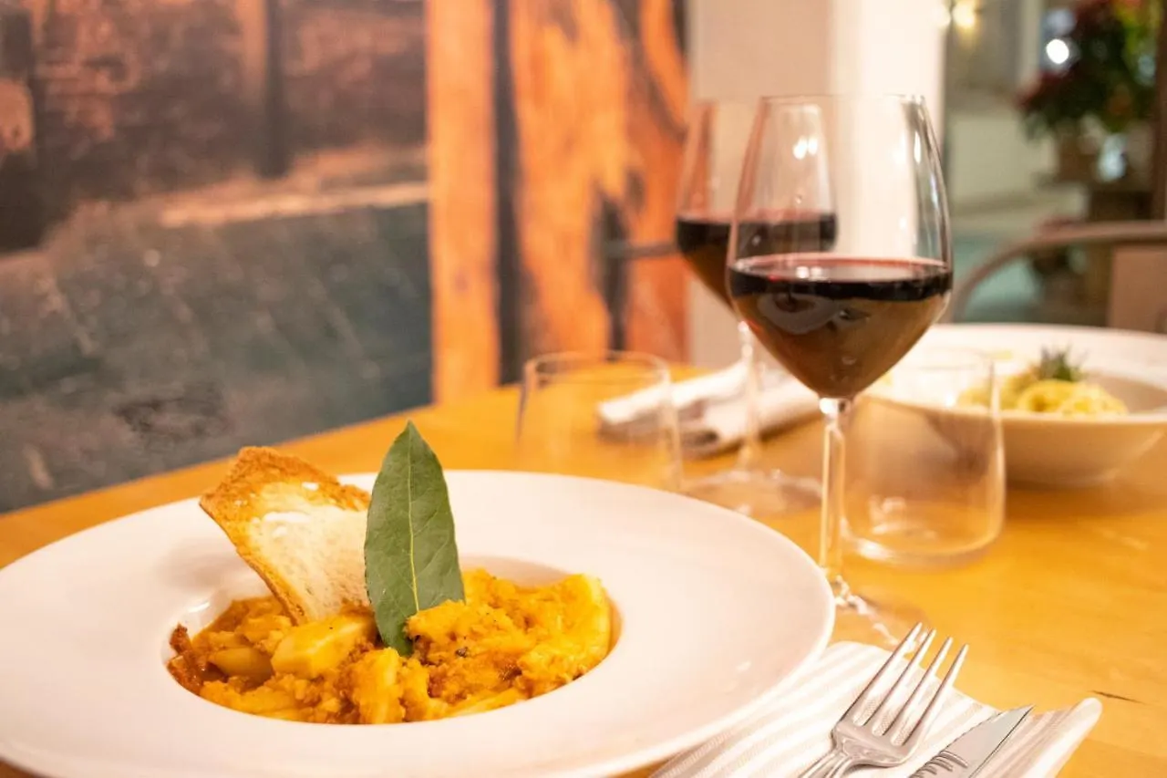 Hotel La Pace 3*, Paganico (Grosseto)
